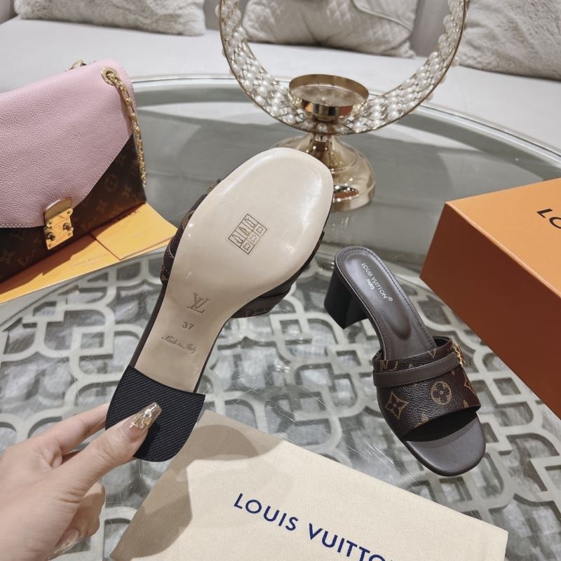 Louis Vuitton Slippers